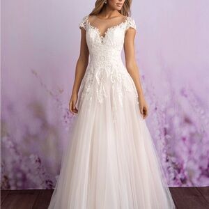 Allure Bridals White Lace Wedding Dress